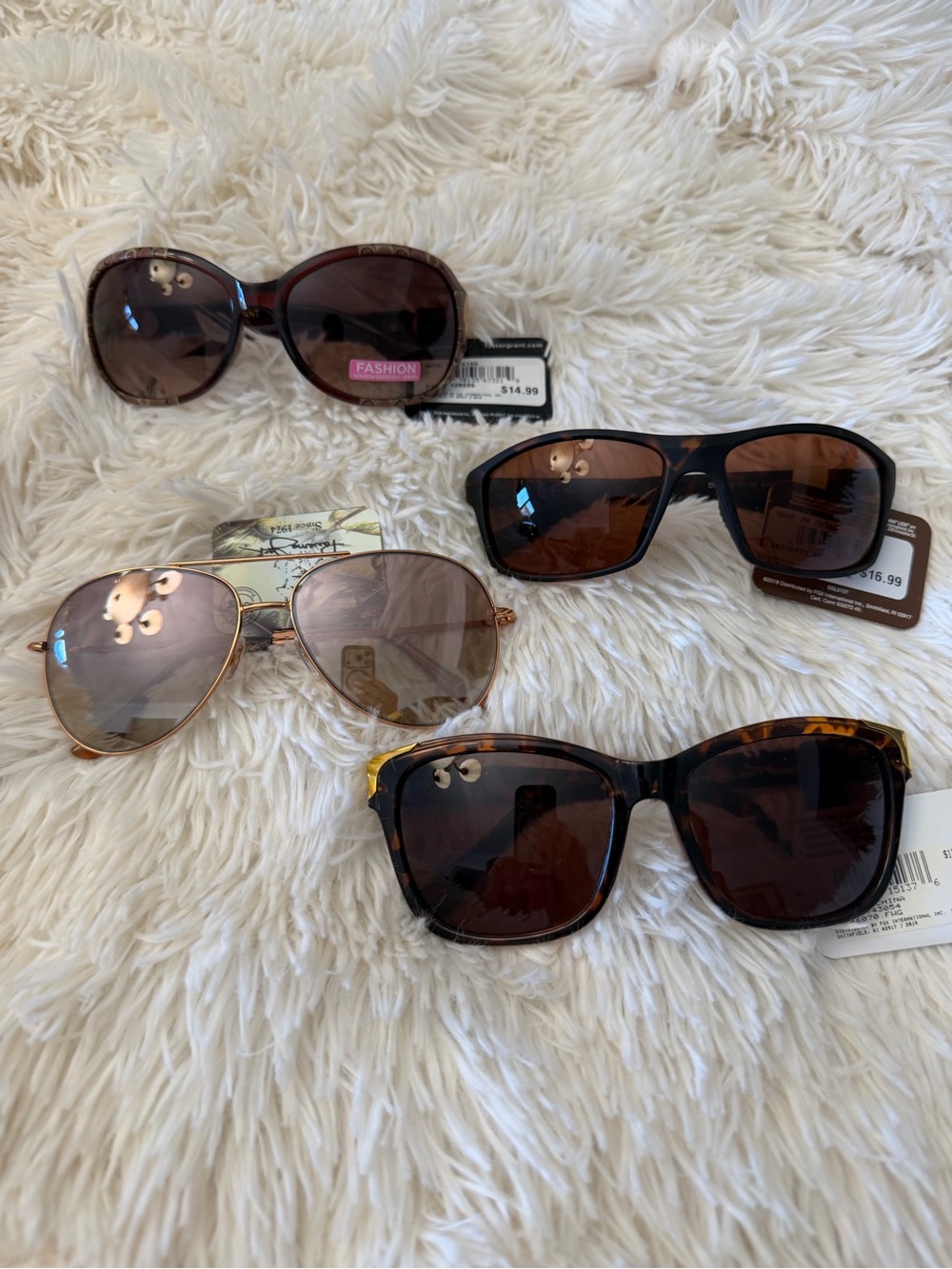Mixed Sunglasses Lot Panama Jack West Loop and Foster Grant